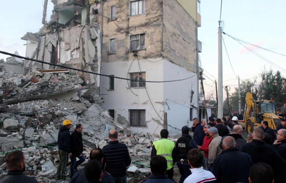 Co najmniej 14 zabitych, 600 rannych w trzęsieniu ziemi w Albanii