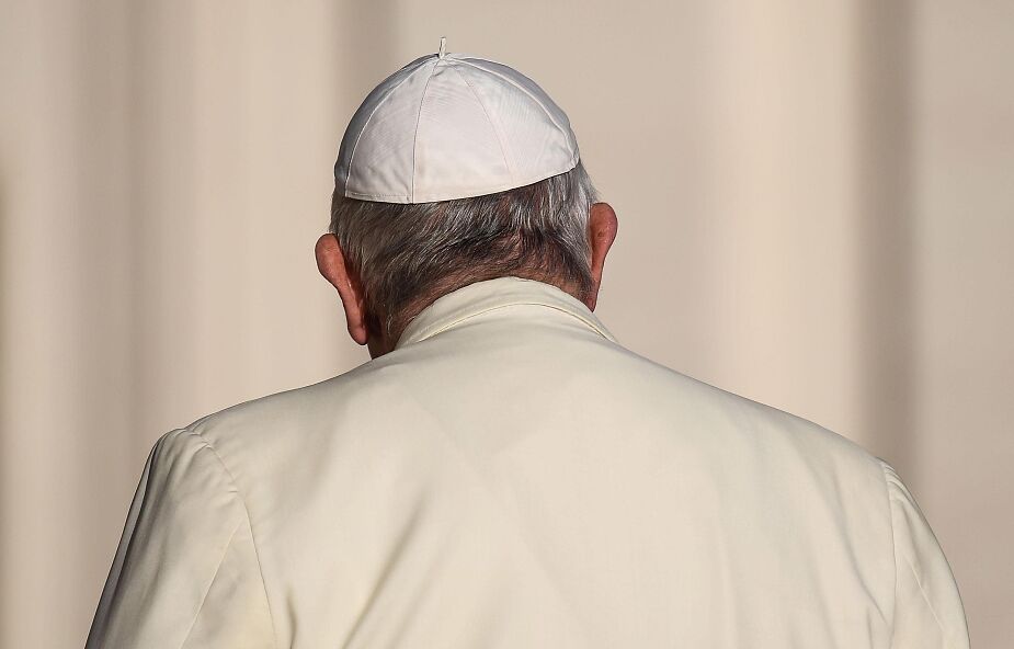 Franciszek otrzymał kamień młyński. Papież miał powiedzieć „to jest mocne!”