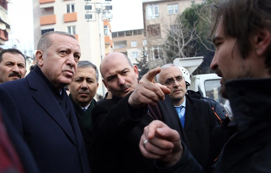 Turcja: nakaz aresztowania ponad 1,1 tys. osób za powiązania z islamskim kaznodzieją Gulenem, oskarżanym o próbę puczu