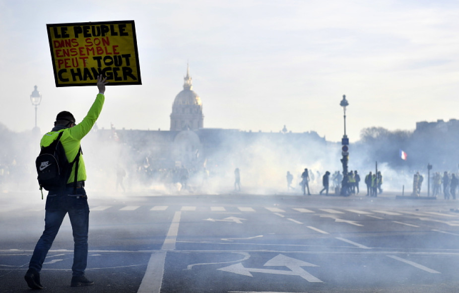 Francja: starcia "żółtych kamizelek" z policją w Paryżu, Bordeaux, Tuluzie