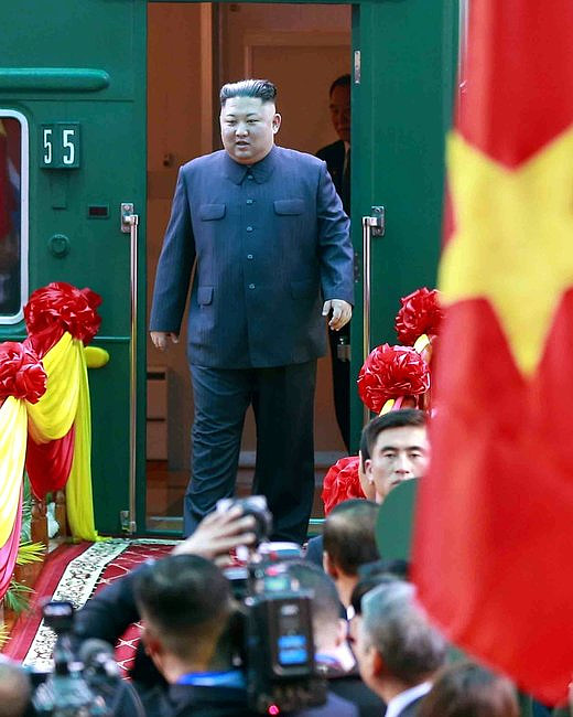 Wietnam: Kim Dzong Un przybył do Hanoi, gdzie spotka się z Trumpem. Podróż była skomplikowana - zdjęcie w treści artykułu