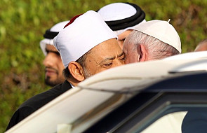 Franciszek w Emiratach: zadaniem religii jest budowanie braterstwa i pokoju