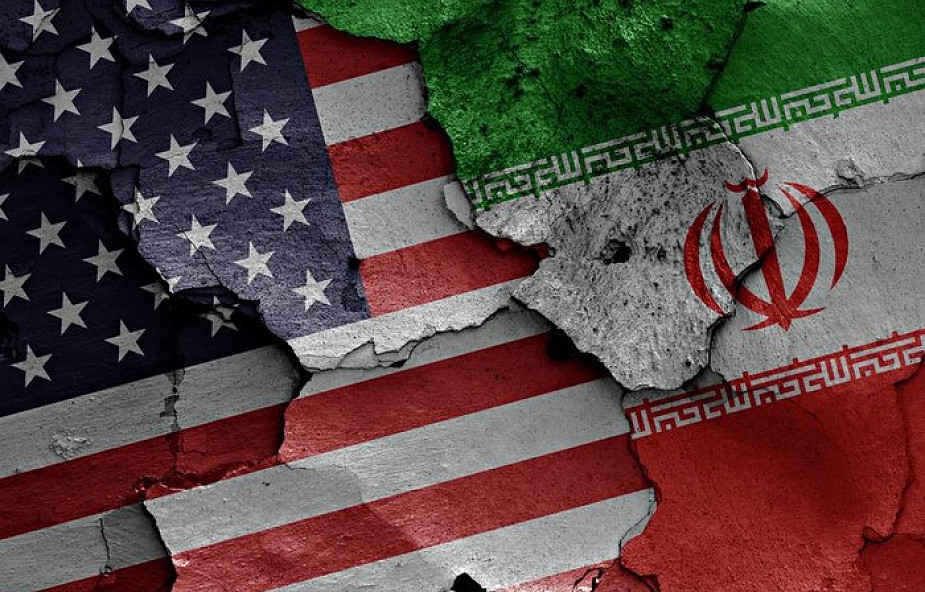 Iran: Chamenei tłumaczy, do kogo kierowane jest hasło "Śmierć Ameryce!"
