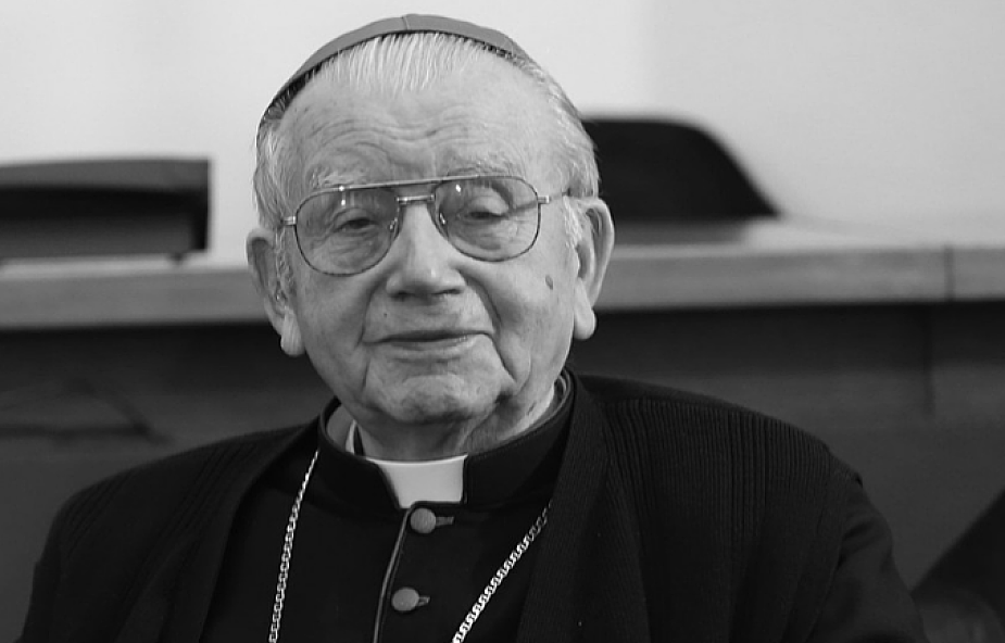 Biskup Alojzy Orszulik spoczął w katedrze w Łowiczu. Mszy pogrzebowej przewodniczył prymas Polski abp Wojciech Polak