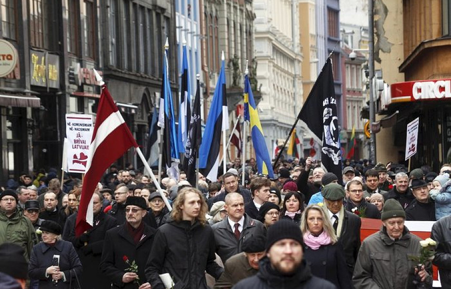 Łotwa: ponad tysiąc osób, w tym weterani, przemaszerowało w Rydze dla uczczenia weteranów Waffen SS