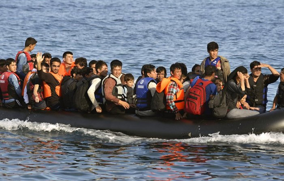 UE nie będzie już ratować migrantów na morzu; operacja Sophia bez statków