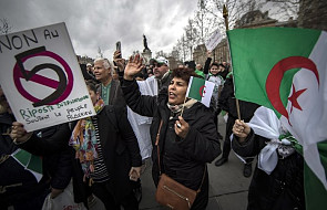 Francja: protesty przeciw możliwym dalszym rządom prezydenta Algierii