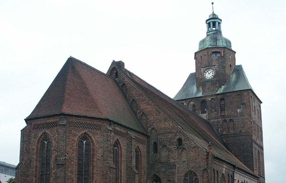 Są zarzuty dla dwóch proboszczów w sprawie pożaru katedry w Gorzowie Wielkopolskim