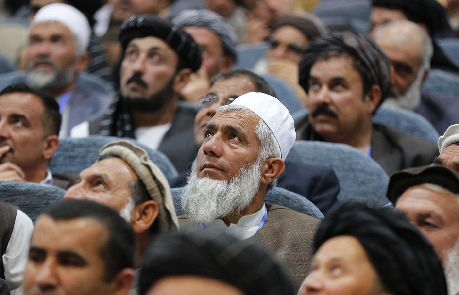 Afganistan: rozpoczęło się czterodniowe posiedzenie Wielkiej Rady (Loja Dżirga) ws. rokowań z talibami - zdjęcie w treści artykułu nr 1