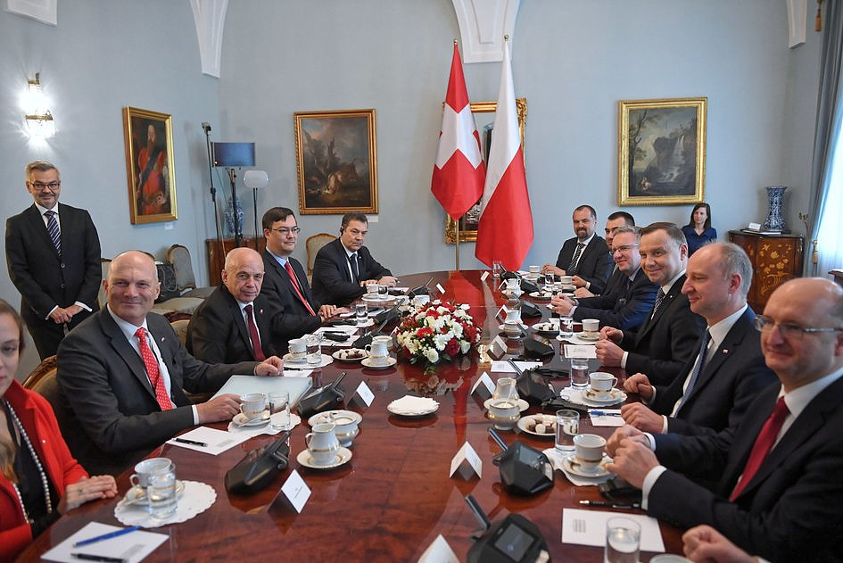 Prezydent Szwajcarii rozpoczął oficjalną wizytę w Polsce - zdjęcie w treści artykułu