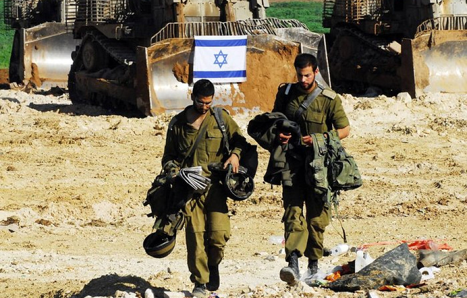 Po palestyńskim ostrzale rakietowym Izrael zamyka przejścia graniczne ze Strefą Gazy. Trwa eskalacja przemocy