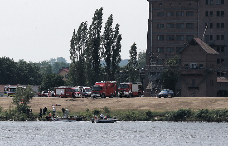 Na Wiśle rozbił się samolot Jak-52 - zginął pilot z Niemiec
