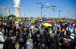 Niemcy: obrońcy klimatu po trzech dniach ogłosili koniec protestu w kopalni węgla