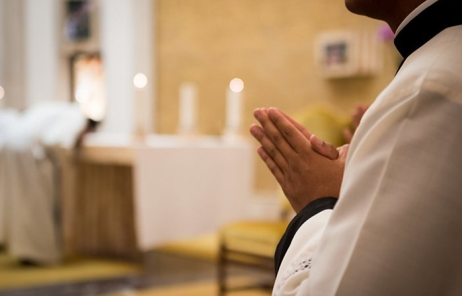 Znany duchowny odchodzi na urlop: od najbliższej niedzieli nie będę wykonywał czynności kapłańskich