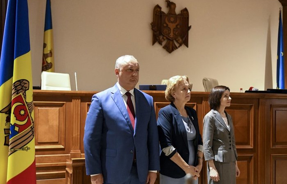 Mołdawia: trybunał Konstytucyjny usunął prezydenta Dodona od sprawowanej funkcji