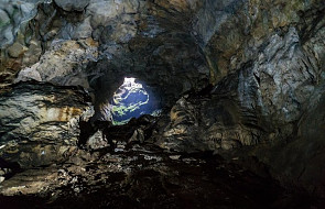 Tatry: obryw skalny w Jaskini Wielkiej Śnieżnej