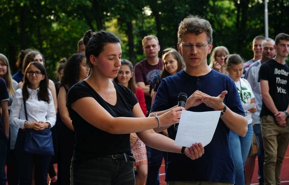 Poznań: 90 osób uczestniczy w Ogólnopolskich Rekolekcjach Młodzieży Niesłyszącej