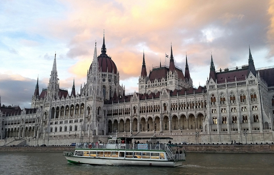 Węgry: rząd oczekuje nowej epoki w polityce migracyjnej UE