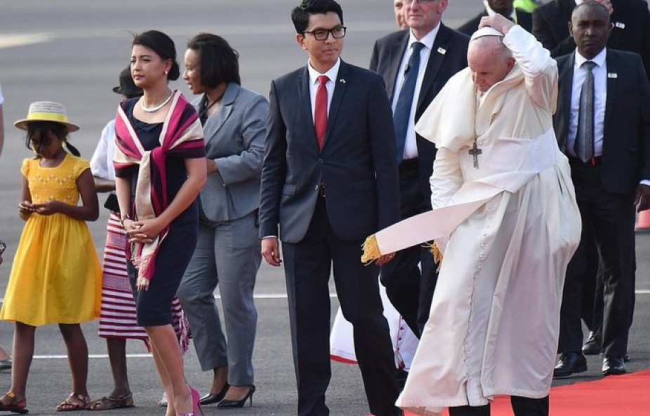 Papież spotkał się z prezydentem Madagaskaru. "Przybyłem jako siewca pokoju"