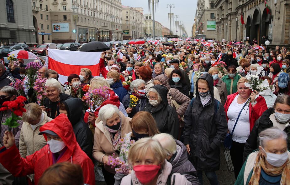 Fundacja Białoruski Dom inicjuje akcję wysyłania kartek do białoruskich matek