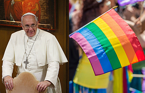 Włoskie media: Franciszek twierdzi, że osoby homoseksualne mają prawo do uznania ich związków