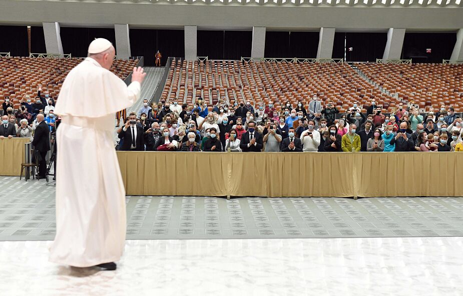 Watykan: papieskie audiencje generalne tylko online