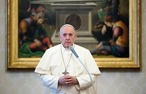 Papież: modlitwa za zmarłych otwiera nas na prawdziwą wolność