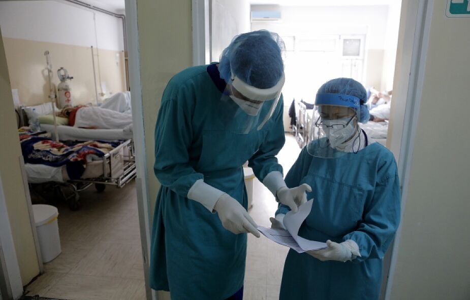 Ministerstwo Zdrowia: 8312 nowych zakażeń koronawirusem, zmarło kolejne 411 osób