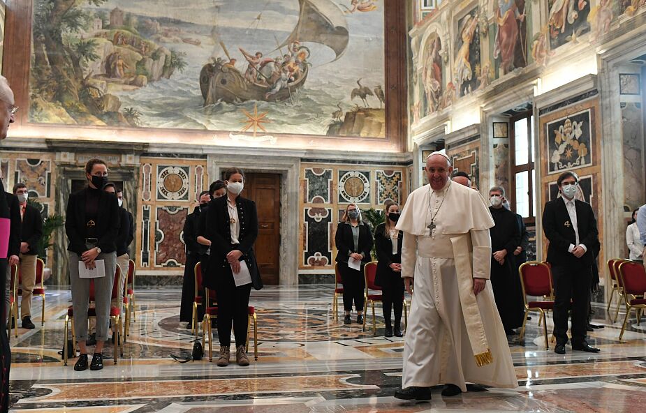 Watykan: kalendarz papieskich celebracji w okresie Bożego Narodzenia