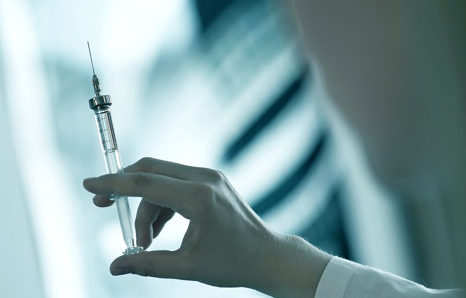 WHO: szczepionka przeciw koronawirusowi być może za 18 miesięcy