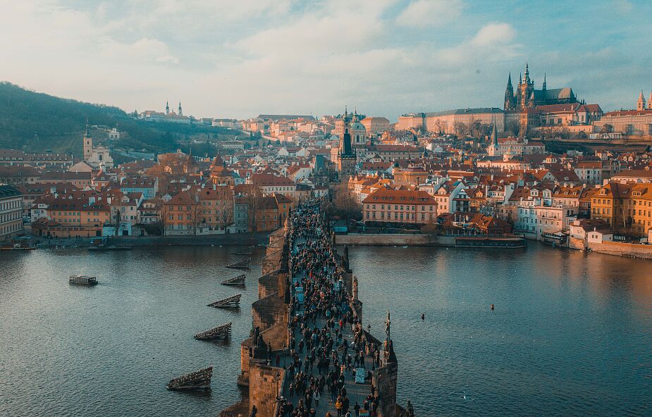 Praga: rozpoczęły się prace przy odbudowie Kolumny Maryjnej