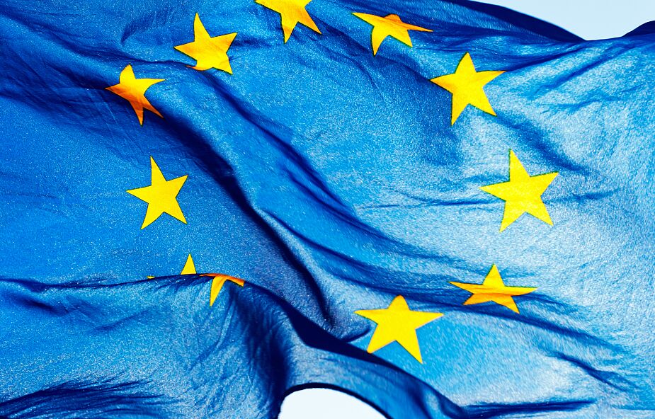 UE przeznaczy 230 mln euro na walkę z koronawirusem na świecie