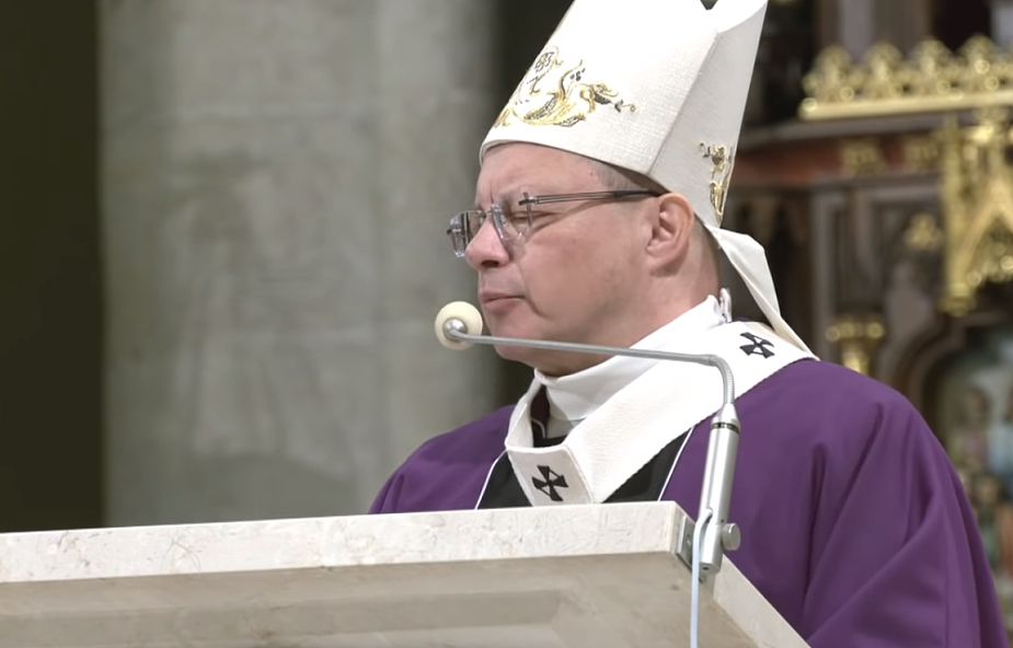 Arcybiskup Ryś prosi o przełożenie rekolekcji dla dzieci i młodzieży