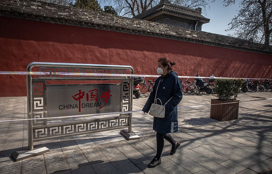 Chiny / Komisja zdrowia: szczyt epidemii koronawirusa w ChRL minął