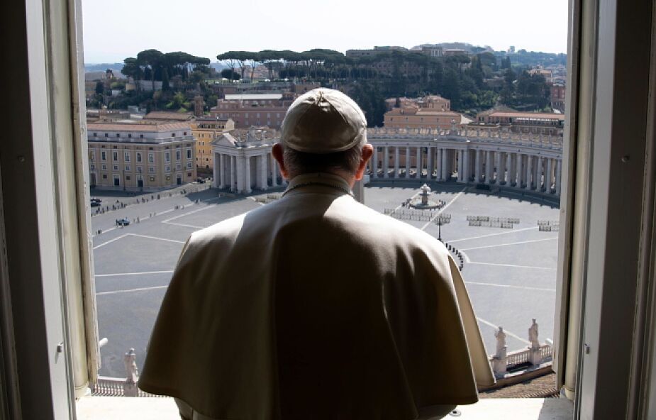 Papież wzywa religie do modlitwy o ustanie koronawirusa. Dziś o 12:00 #PrayForTheWorld