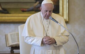Watykan: papież nadal przyjmuje swoich współpracowników
