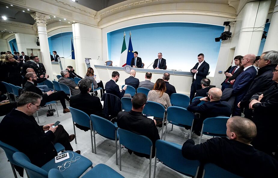 Włoski rząd: 7,5 mld euro na wsparcie dla firm i rodzin w związku z koronawirusem