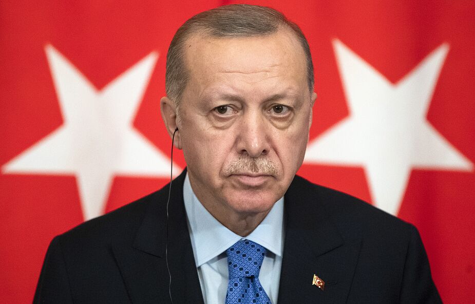 Erdogan do Merkel: należy zmienić porozumienie z UE w sprawie migrantów