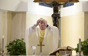 Franciszek przestrzega przed groźbą wiary "wirtualnej"