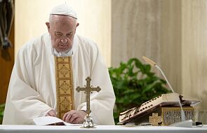Franciszek modlił się za pracowników służby zdrowia opiekujących się niepełnosprawnymi i podkreślił konieczność odważnego głoszenia wiary