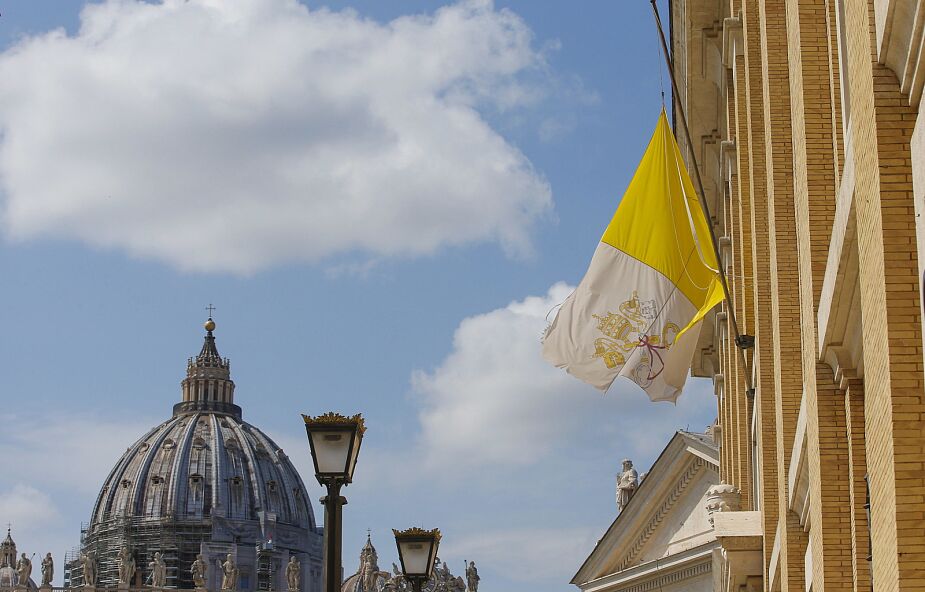 Watykan: kolejny pracownik zarażony koronawirusem