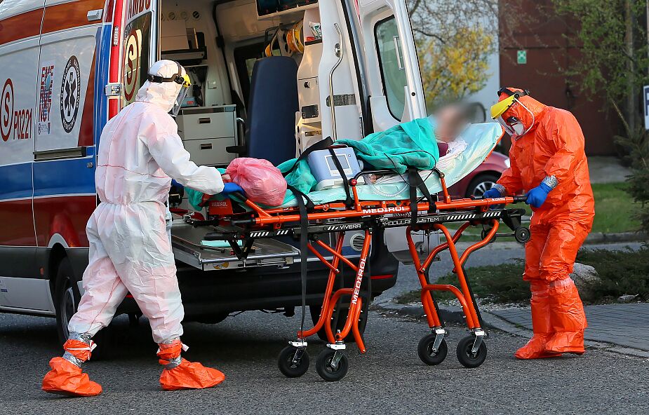 Zmarła zarażona koronawirusem pielęgniarka ze szpitala w Kozienicach