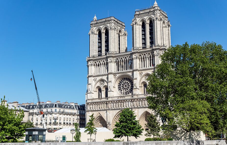 Paryż: wznowienie prac przy odbudowie katedry Notre-Dame