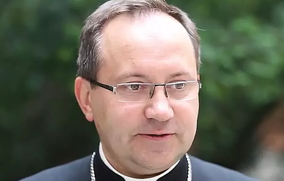 Bp Muskus apeluje o przestrzeganie zasad bezpieczeństwa w kościołach
