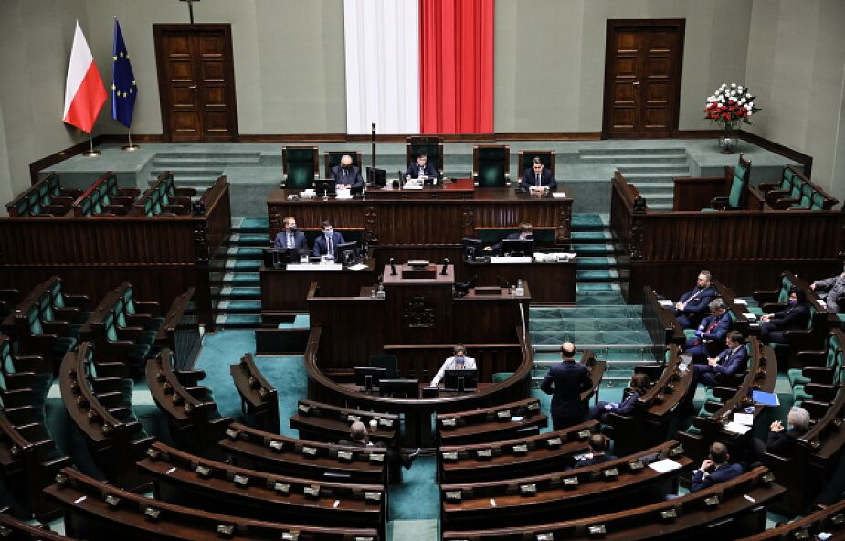 Sejm wznowił obrady; ma głosować nad sprzeciwem Senatu wobec ustawy o wyborach korespondencyjnych