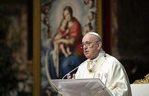 Tajne służby podsłuchiwały rozmowy z papieżem Franciszkiem