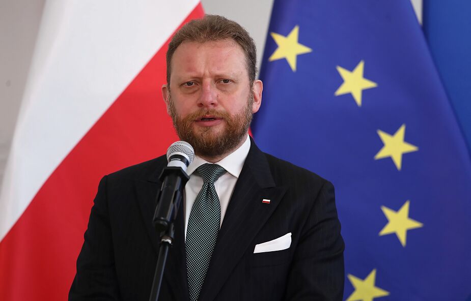 Minister Szumowski rekomenduje PKW wybory korespondencyjne w gminach Baranów i Marklowice
