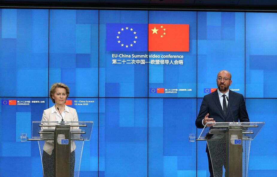 UE upomina się na szczycie z Chinami o Hongkong i równe zasady w gospodarce