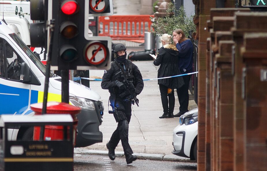 W. Brytania: atak nożownika w hotelu w Glasgow, sprawca zabity