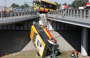 Warszawa: zarzuty dla kierowcy, który pod wpływem amfetaminy spowodował wypadek autobusu